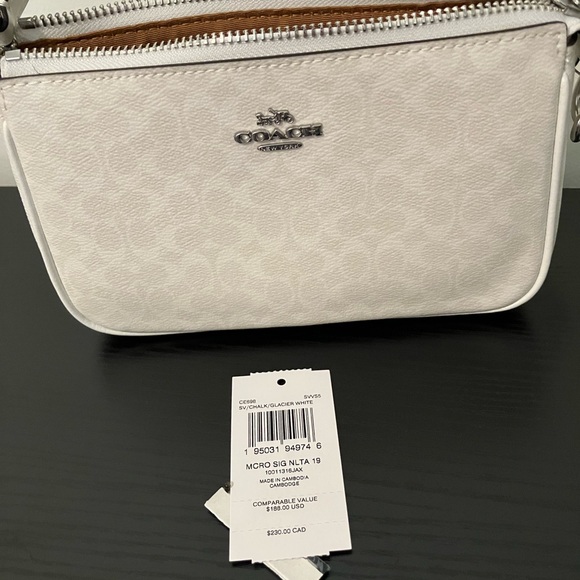 COACH Handbag - Picture 5 of 8